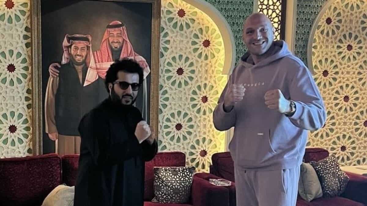 آل الشيخ مع فيوري