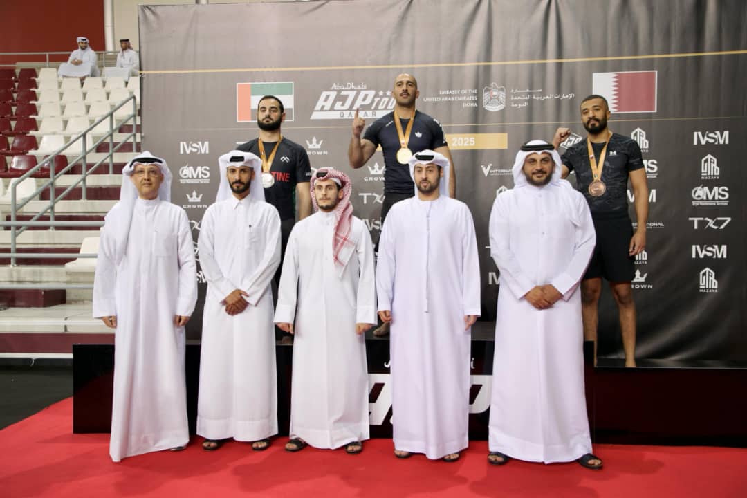 تتويج كوماندو جروب