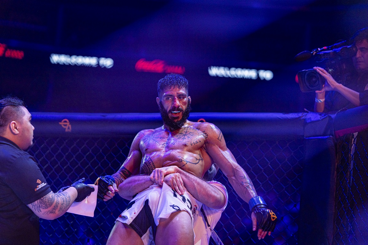 نامو فازيل المقاتل المثير للجدل